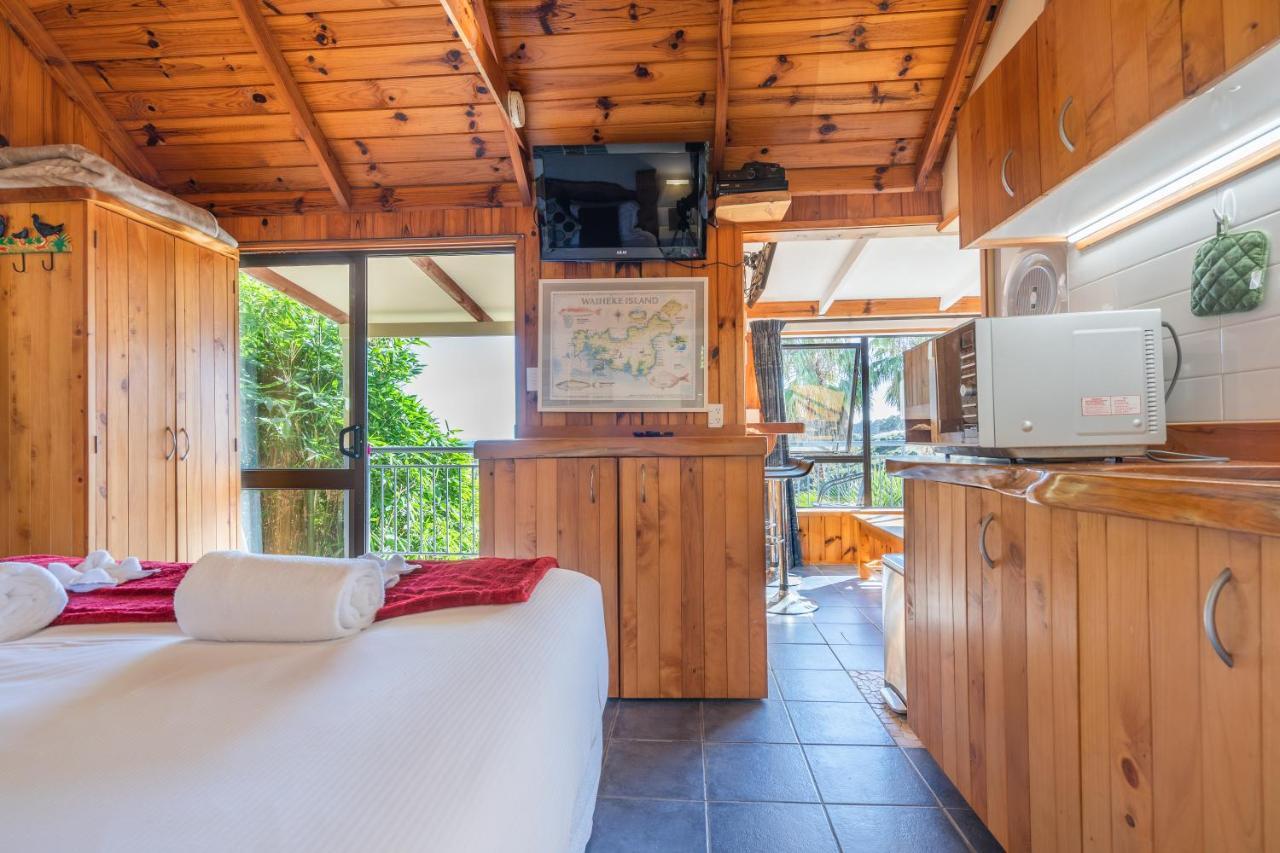 Supacute Character Cottage, Wifi, Sky Tv, Spa Bath, Spa Bath, Dble Kayak And Possibly A Car! Palm Beach Exterior photo